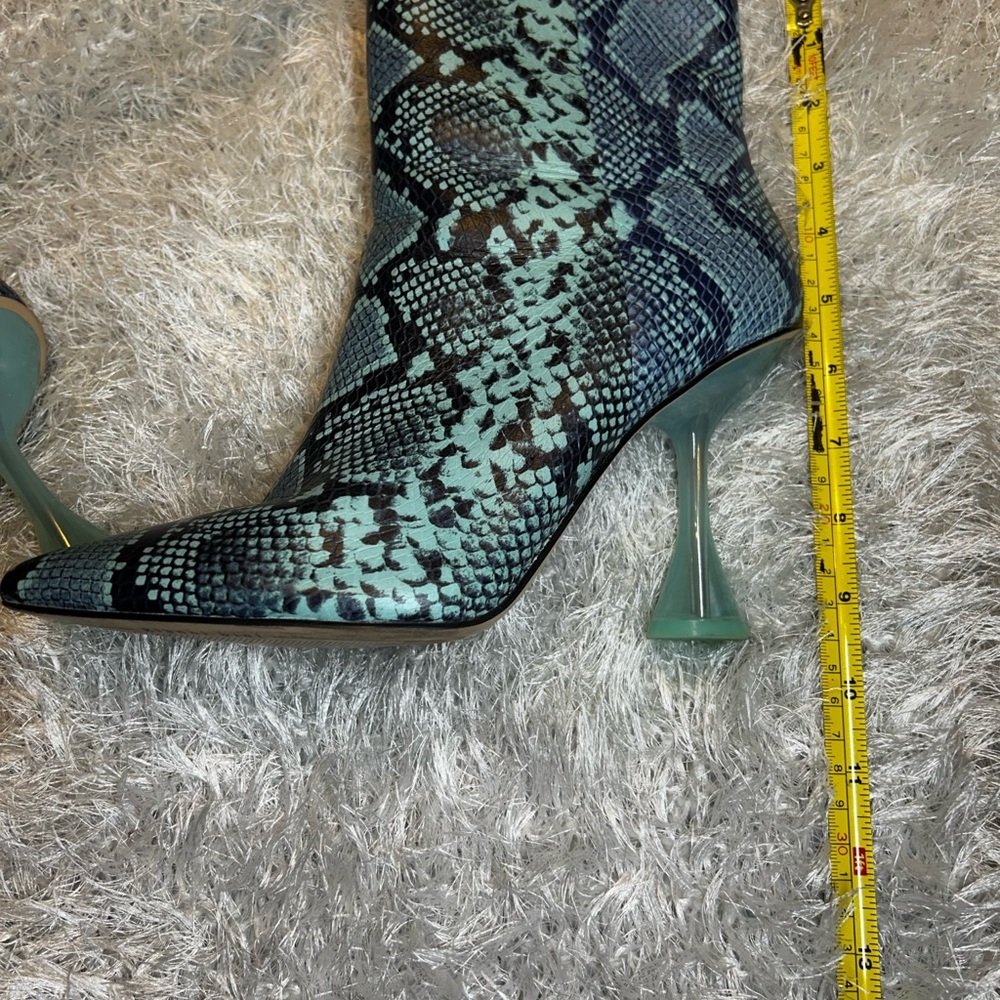 Gianni Bini Blue Snake Print Ankle Boots - Picture 6 of 7